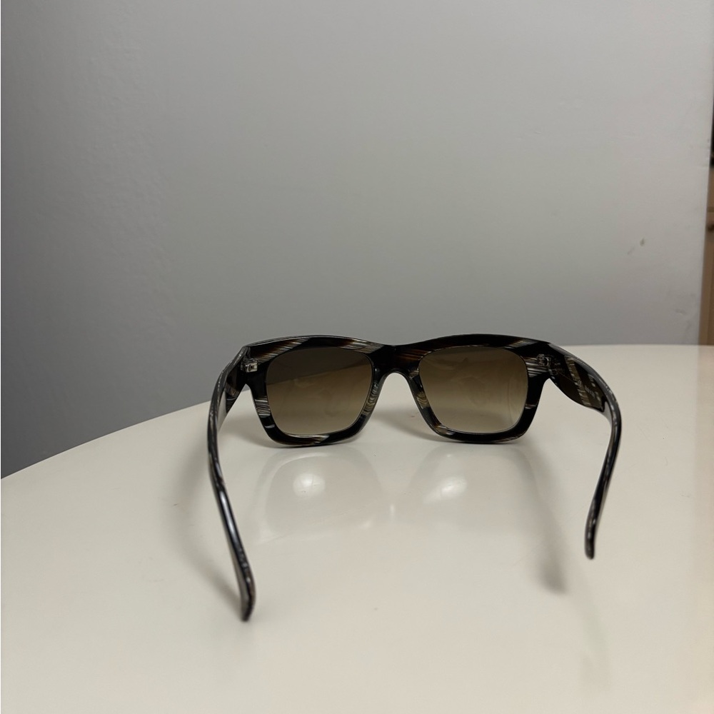 Celine Sunglasses with fabric bag - Picture 9 of 10